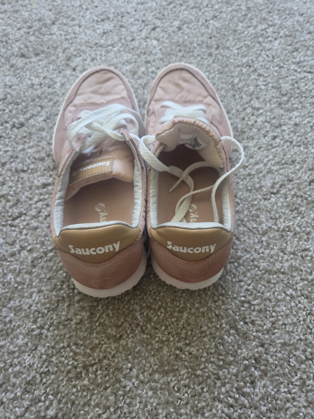 Saucony Womens  Pink Runner Sneaker